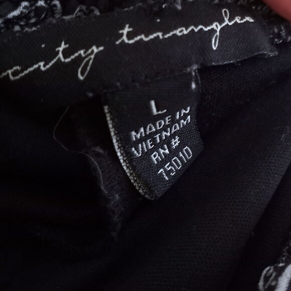 CITY TRIANGLES BLACK & WHITE OFF-THE-SHOULDER BELL SLEEVE DRESS SZ.L EUC - Picture 8 of 10